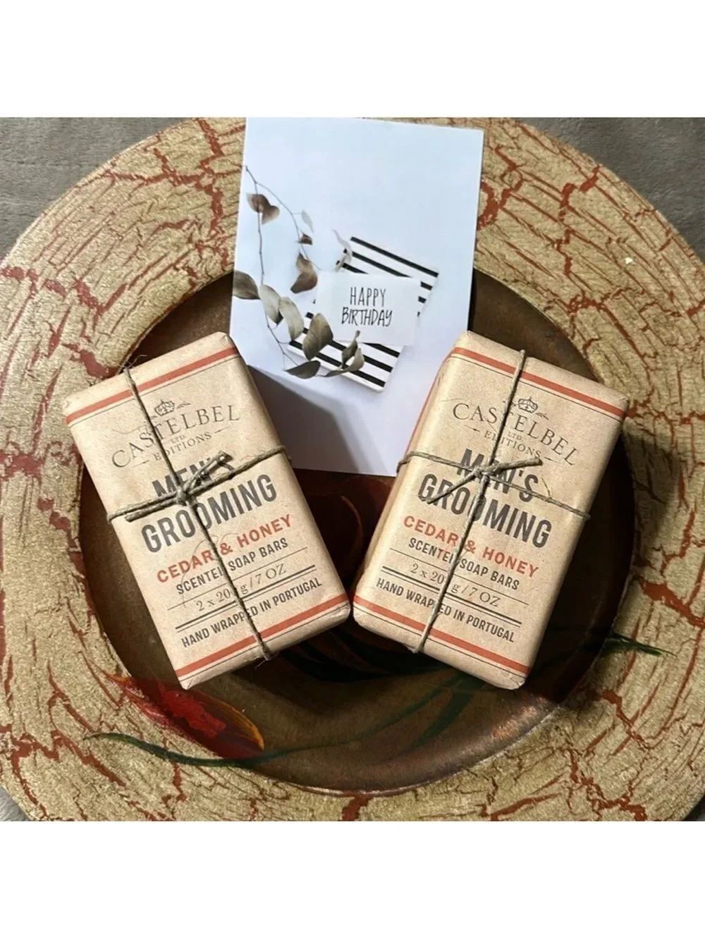 CASTELBEL LIMITED EDITION Cedar Honey Scented Soap Bars for Men 4 Bars
